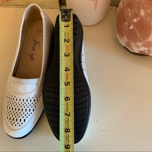 Jessup white leather cusion flats size 37 (7) - Picture 7 of 8